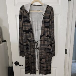 Super Soft Camo Hooded Utility Jacket